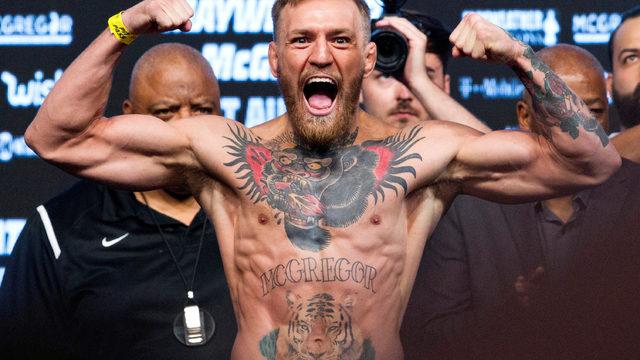 İşte Conor McGregor'ın gözaltına alınma görüntüsü! Ters kelepçe...