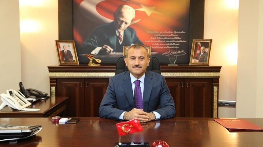 Vali Sonel&rsquo;den kandil mesajı