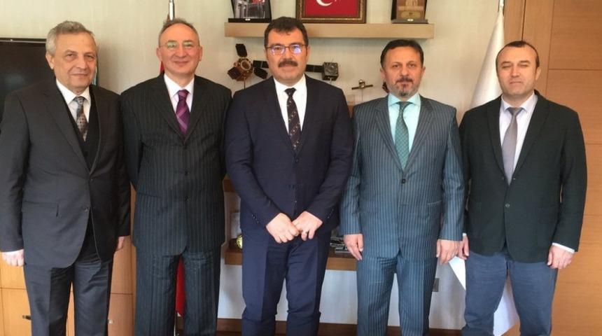DP&Uuml; Rekt&ouml;r&uuml; G&ouml;ren&rsquo;den T&Uuml;BİTAK&rsquo;a ziyaret