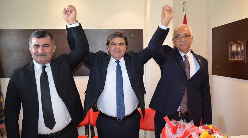 Nihat Atlı yeniden MHP&rsquo;nin Kozan İl&ccedil;e Başkanı oldu