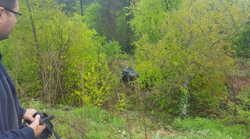 Kontrolden &ccedil;ıkan otomobil şarampole yuvarlandı:1 yaralı