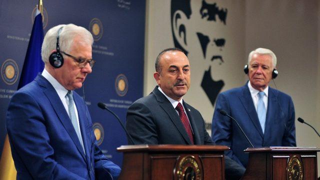 Bakan Çavuşoğlu: ’’Müttefiklerimiz ve NATO da çok iyi anlamalıdır ki bizim hava savunma sistemine acilen ihtiyacımız var’’