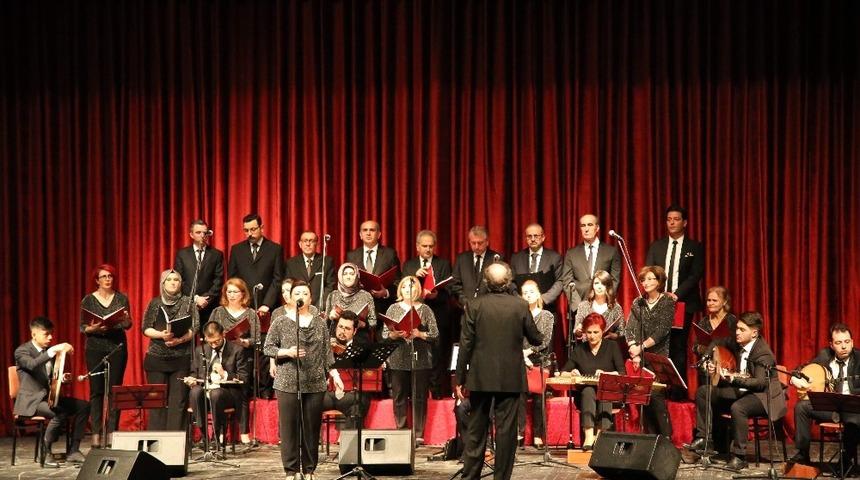 Klasik Türk Müziği Korosu 100. Yıl İçin Söyledi