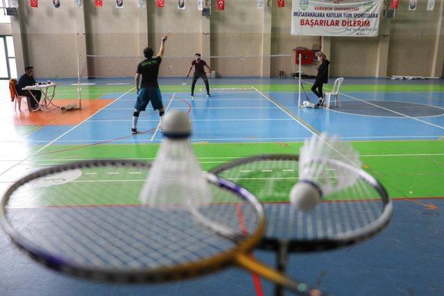 KBÜ’de “Badminton Turnuvası” yapıldı