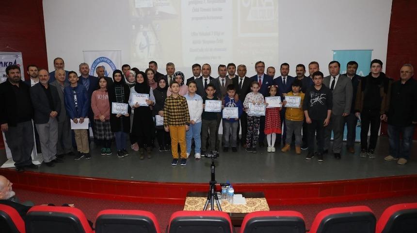 Derece yapan &ouml;ğrencilere &ouml;d&uuml;lleri verildi