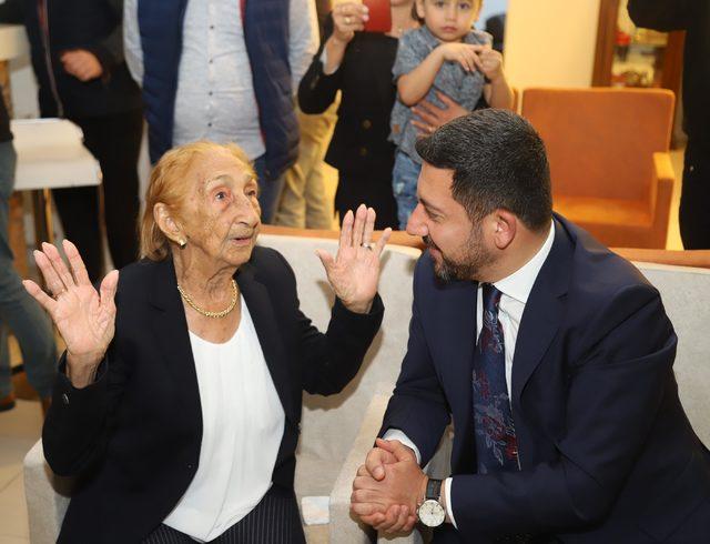 Brezilyalı kadın, 113'üncü yaşını Kapadokya'da kutladı