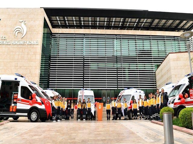 Denizli’de 112 Acil serviste ambulans sayısı 112’ye yükseldi