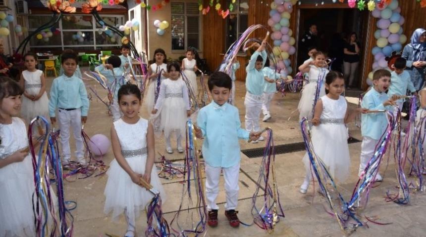 Maltepe&rsquo;nin kreşlerinde 23 Nisan coşkusu
