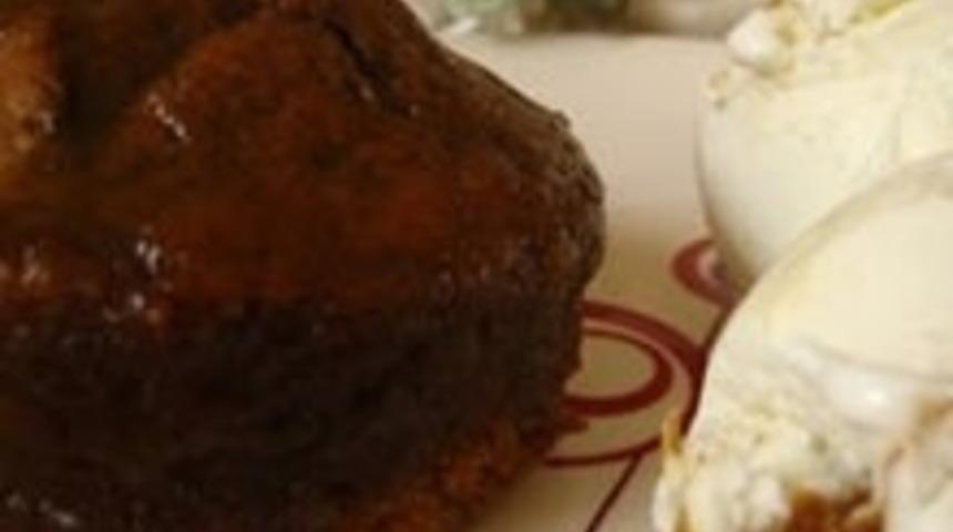 Toffee Soslu Islak Kek