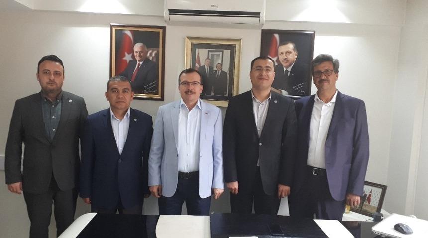 Eğitim-Bir-Sen Akhisar’da eğitimcilerle buluştu