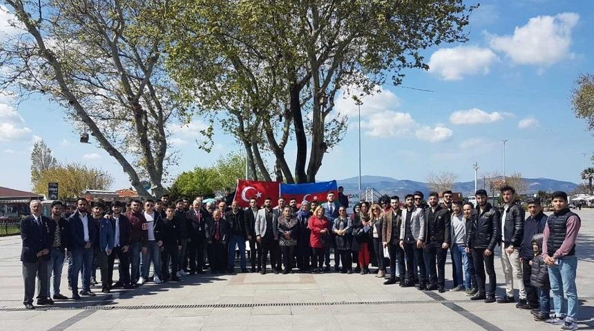 Azerbaycan Nisan Şehitleri anıldı