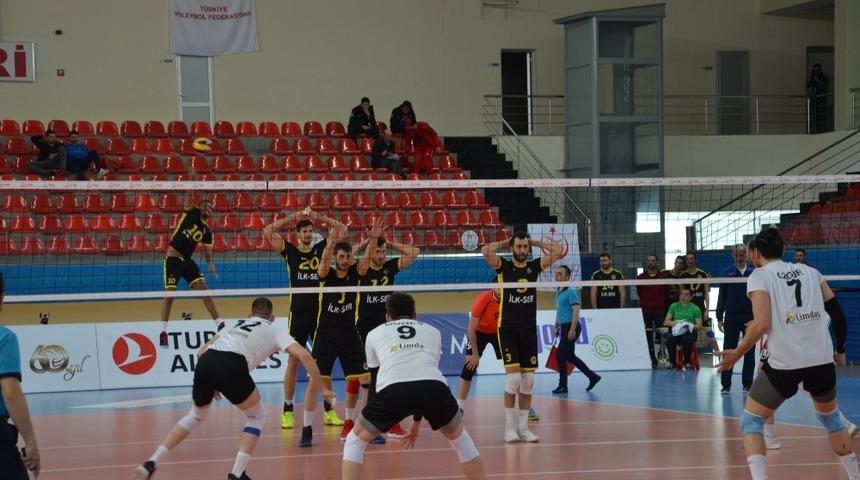 Voleybol 1. Lig Erkekler Final Etabı Karşılaşmaları Tamamlandı