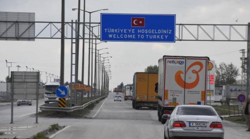  Karayollarında ücret ödemeyen yabancı plakalı araçlara ceza yağdı