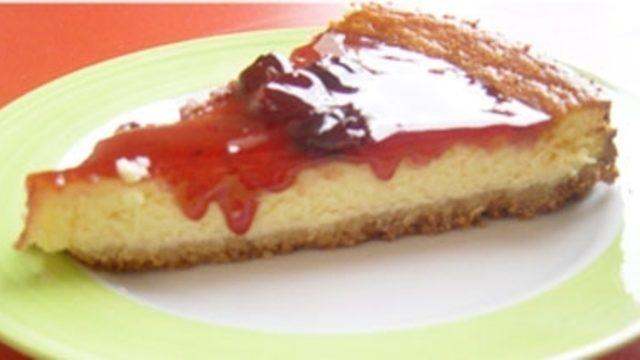 Meyve Soslu Cheesecake