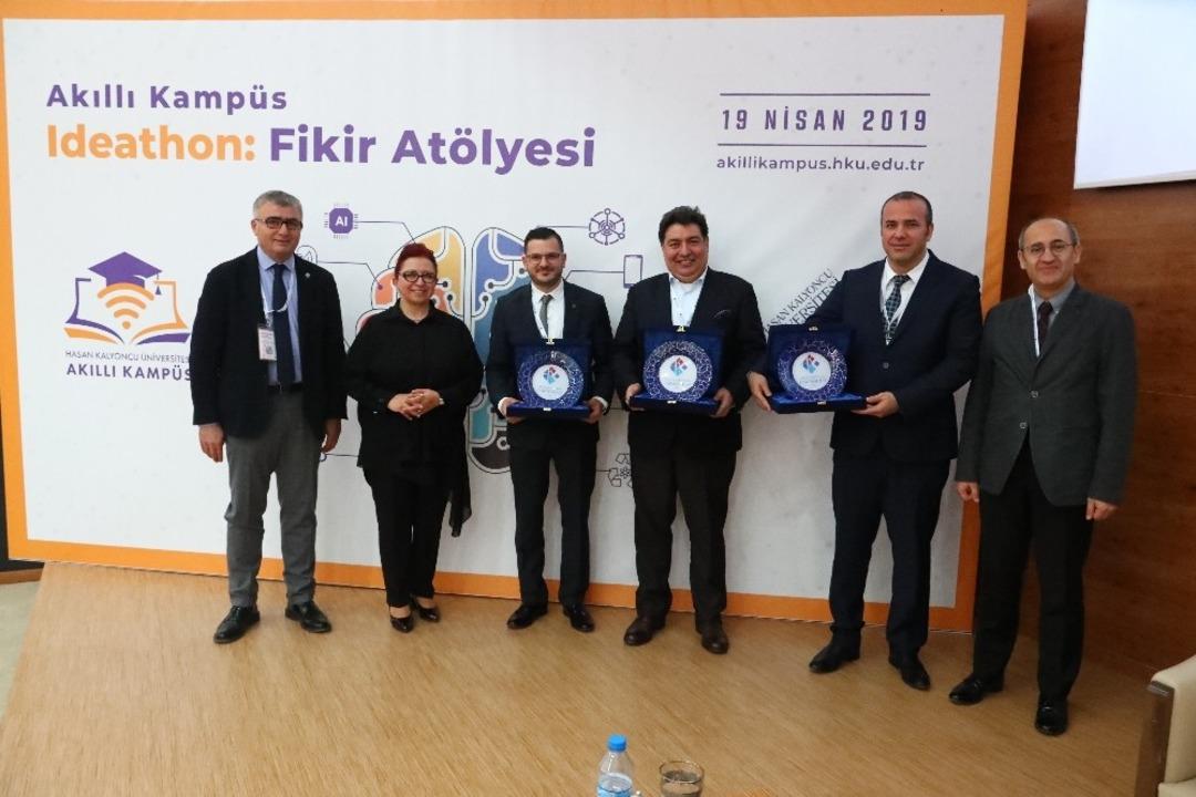 Akıllı kamp&uuml;s temalı fikir at&ouml;lyesi girişimcileri bir araya getirdi