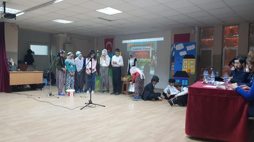 Kahta&rsquo;da İngilizce Dil Festivali