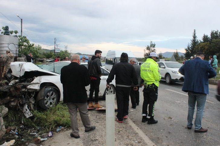 Hatay’da trafik kazası: 3 yaralı G4