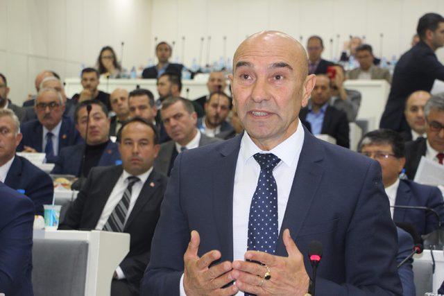 İzmir Büyükşehir Belediye Meclisi'nde 'Faaliyet Raporu' tartışması
