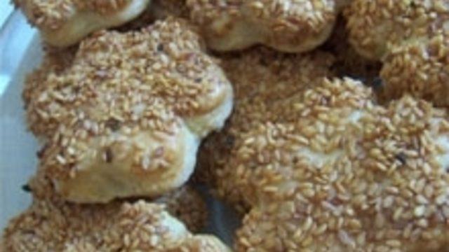 Susamlı Tuzlu Kurabiyeler