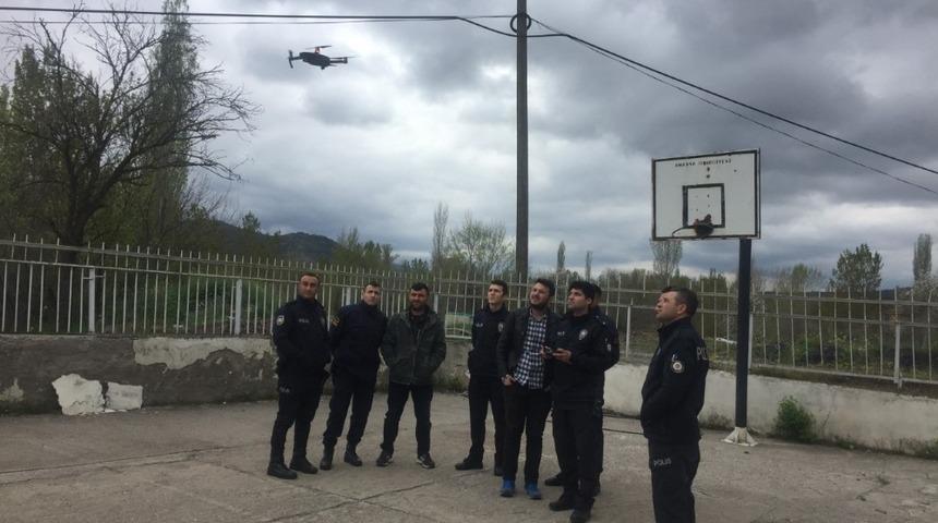 G&ouml;yn&uuml;cek&rsquo;te polis ve jandarmalara İHA eğitimi