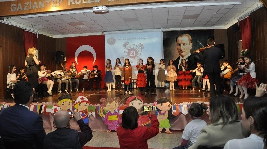 Gaziantep Kolej Vakfında 23 Nisan coşkusu