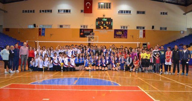 23 Nisan Voleybol Turnuvası sona erdi