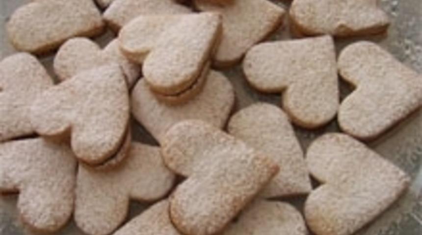 Kalpli Çikolatalı Bisküviler