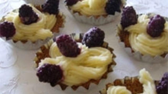 Böğürtlenli Tartolet