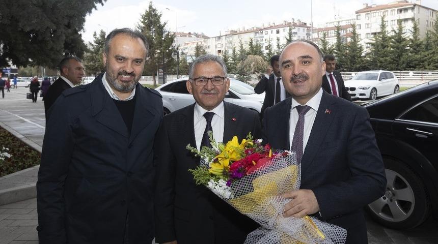 Vali Günaydın’dan Başkan Büyükkılıç’a ziyaret