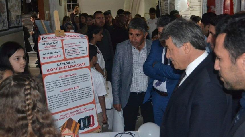 TOBB Yavuz Selim Ortaokulu T&Uuml;BİTAK Bilim Fuarı d&uuml;zenledi