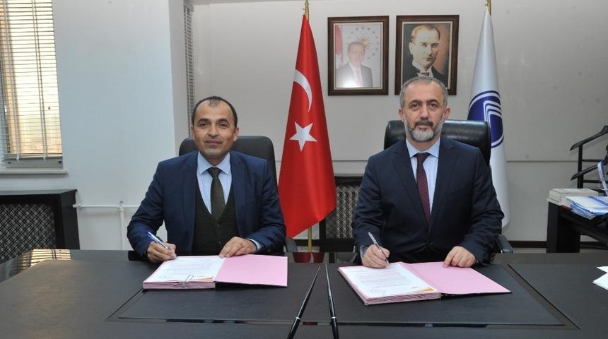 SA&Uuml;&rsquo;de Mevlana Değişim Programı Protokol&uuml; imzalandı