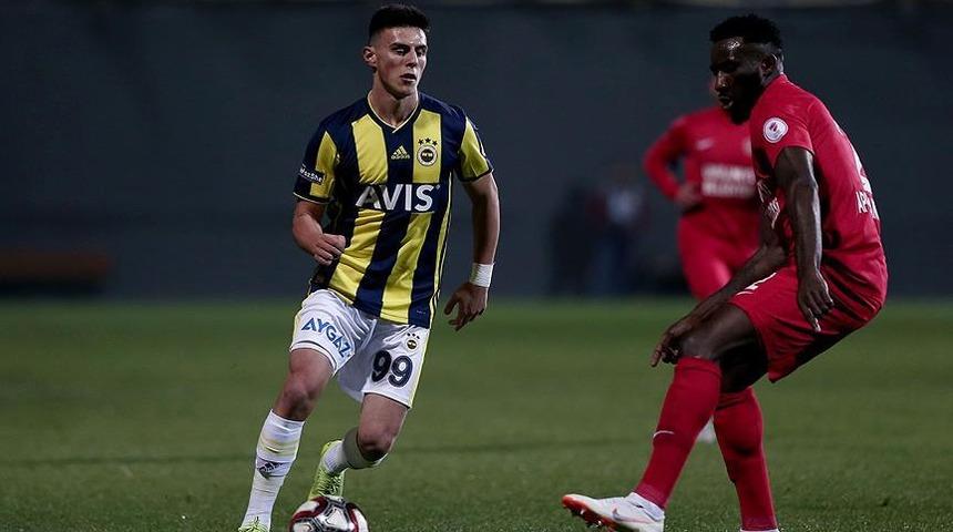Fenerbahçeli futbolcu Elif Elmas'tan Luis Suarez paylaşımı