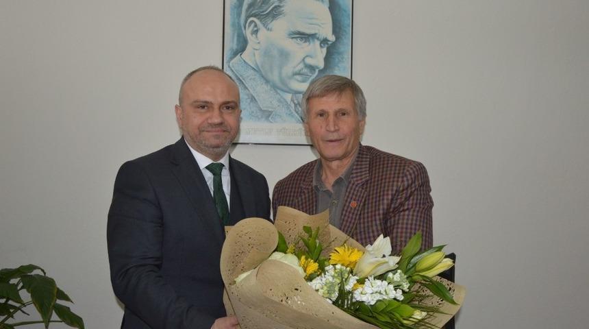 AK Parti&rsquo;li Mersinli&rsquo;den Gazeteciler Cemiyetine ziyaret