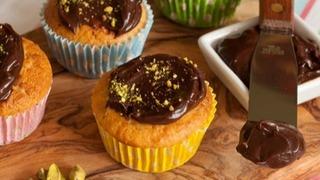 Çikolata Soslu Muffin Kek