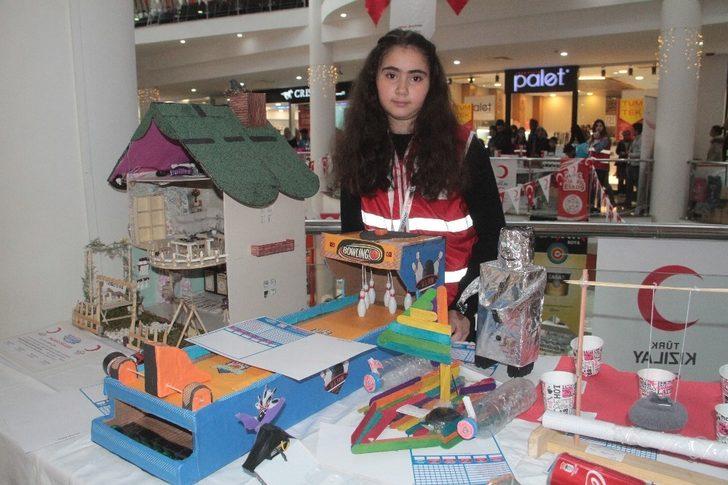 Atık malzemeler, oyuncağa dönüştü G3