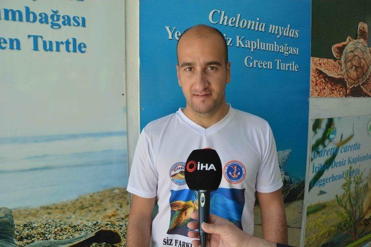 Öğrenciler deniz kaplumbağaları için kürek çekti G3