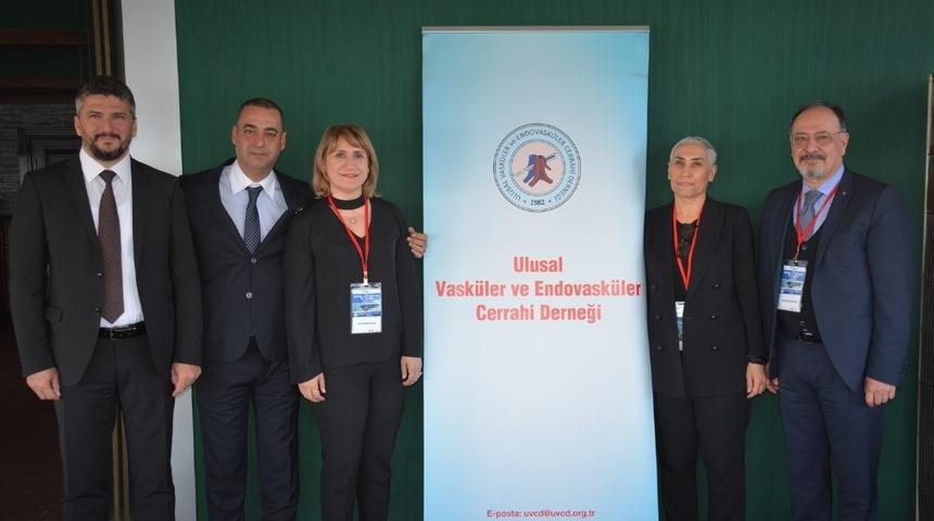 Sinop&rsquo;ta &ldquo;Damar Cerrahisinde Gri Alanlar&rdquo; toplantısı