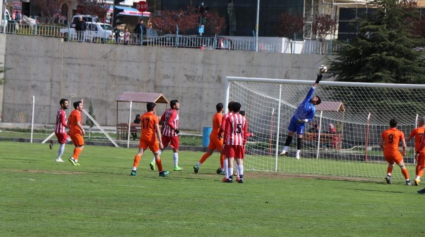 Nevşehir 1. Amat&ouml;r Lig şampiyonu Suvermez Kalespor oldu