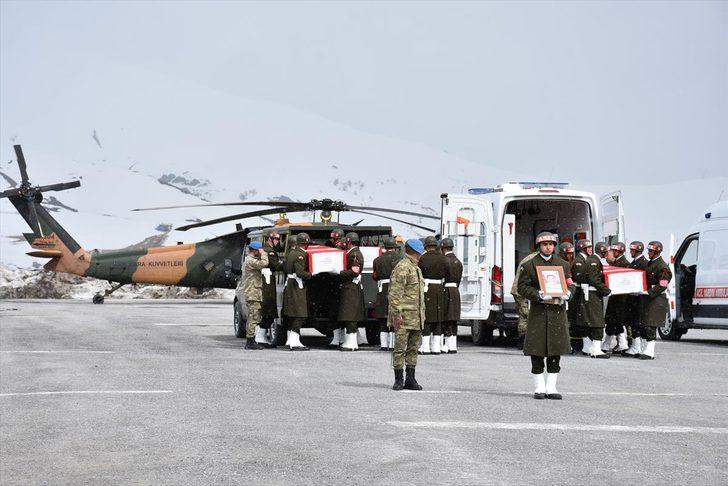 Türkiye şehitlerine ağlıyor! G2