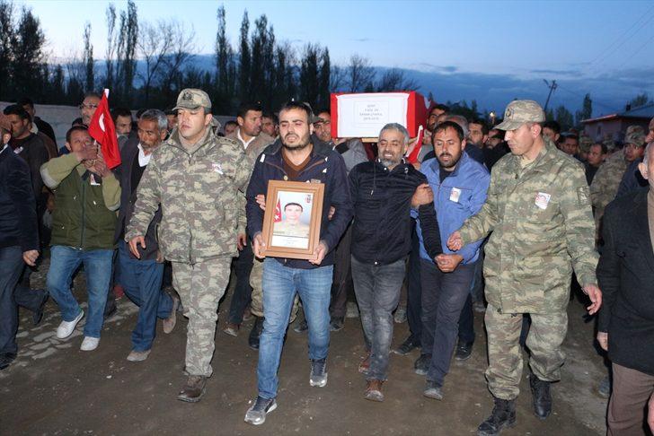 Türkiye şehitlerine ağlıyor! G5