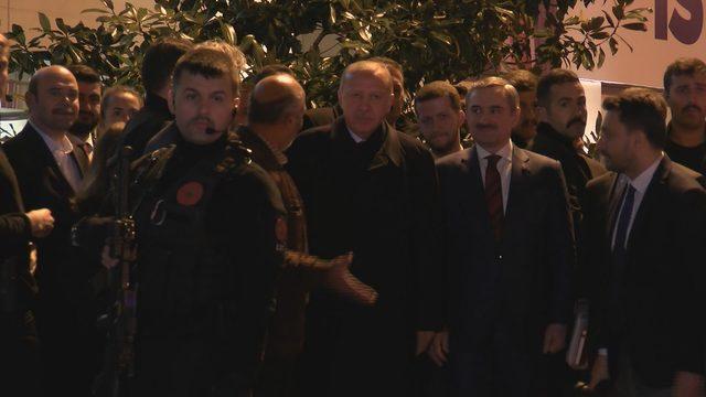 Cumhurbaşkanı Erdoğan, AK Parti İl Binasından ayrıldı