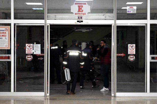 Kırıkkale'de, AVM'de çalışan 6 kişi kaynak dumanından zehirlendi
