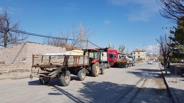 Çiftçiler, aracıları aradan çıkarttı, 250 bin TL paraları ceplerinde kaldı