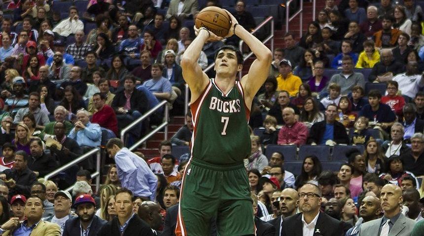 Ersan İlyasova 15 sayı attı, Milwaukee Bucks seriyi 3-0 yaptı