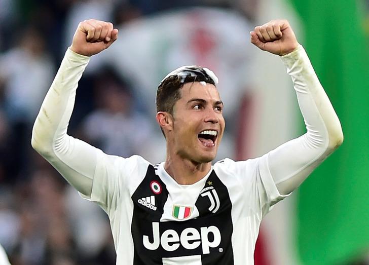 Ronaldo resmen açıkladı! Juventus'ta kalacak G3