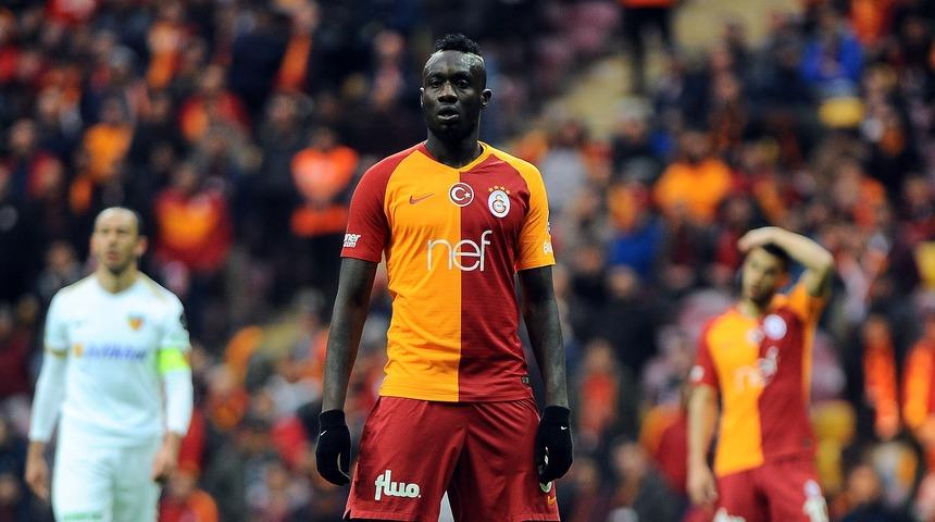 Galatasaray'da Mbaye Diagne krallık yarışında rekora gidiyor