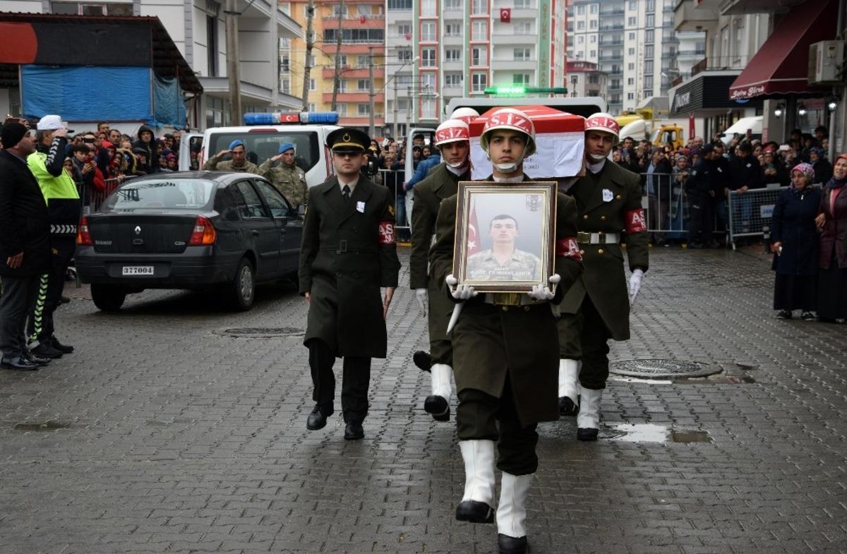Şehit er Murat Şahin son yolculuğuna uğurlandı