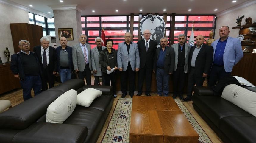 Başkan Kurt, Eskişehir Hacı Bektaş Veli Anadolu Kültür Vakfı ile buluştu