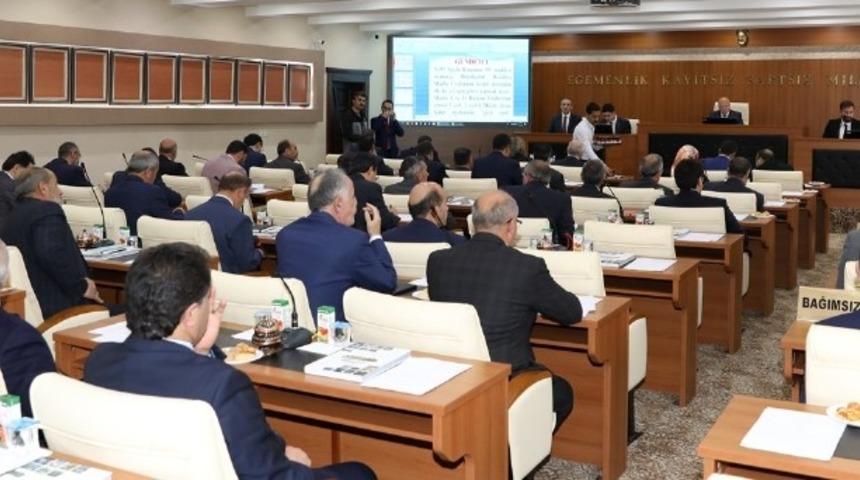 Başkan Sekmen: &ldquo;Değişim ve d&ouml;n&uuml;ş&uuml;m seferberliğini &ccedil;ok daha ileriye taşıyacağız&rdquo;