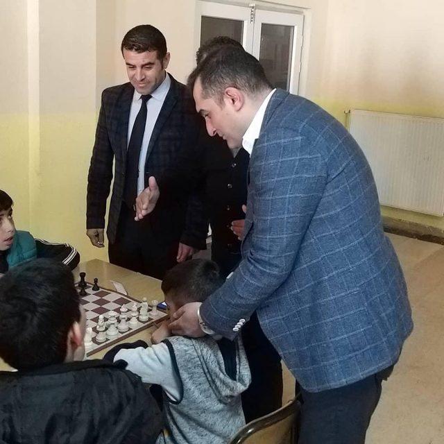 Mazıdağı’nda satranç turnuvası heyecanı